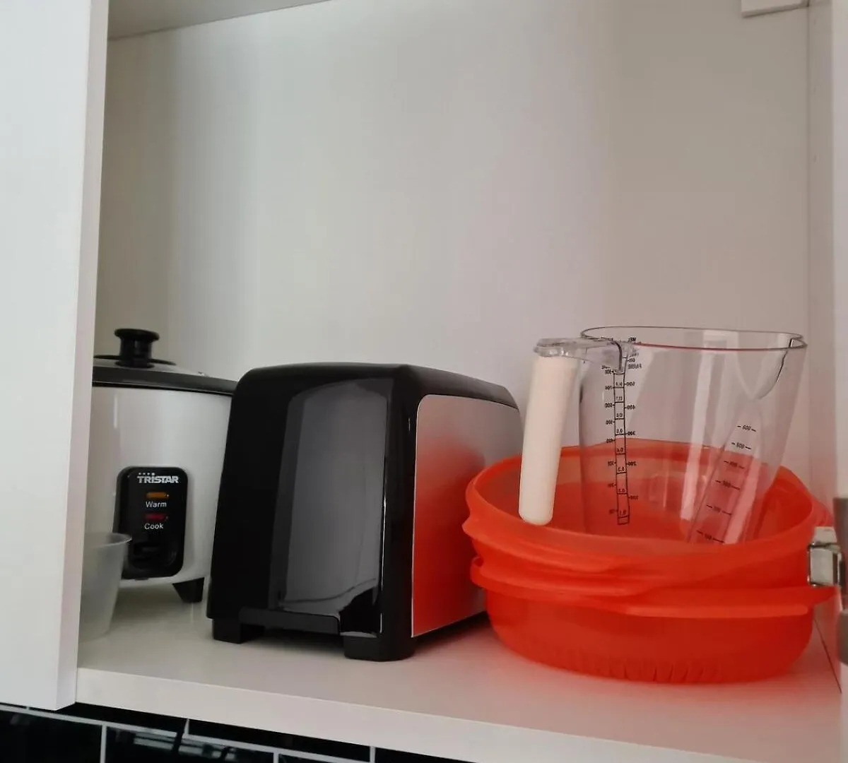 公寓 Studio Apartment, 1 Bedrom, High Standard, Right By Airport 卑爾根