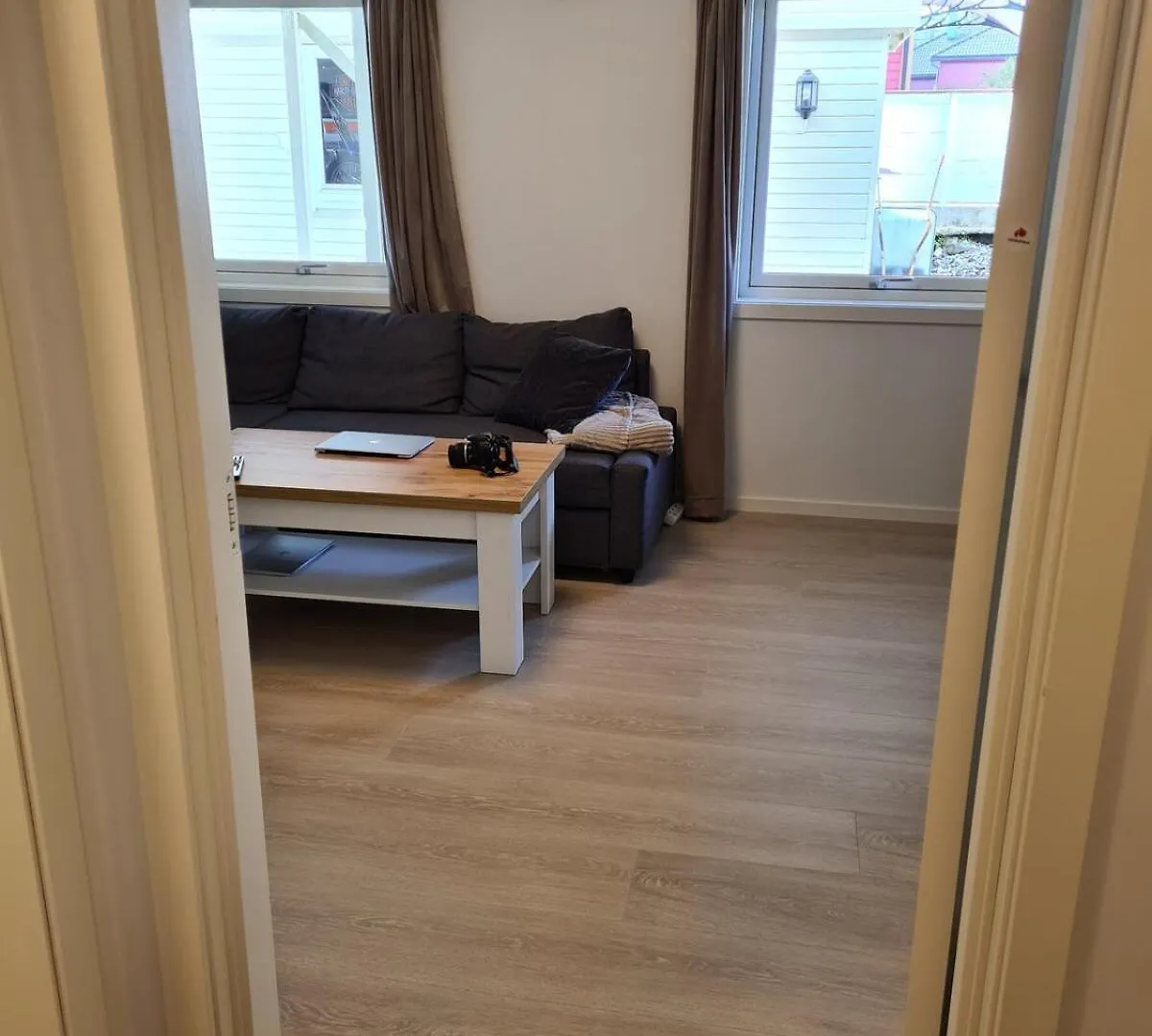公寓 Studio Apartment, 1 Bedrom, High Standard, Right By Airport 卑爾根