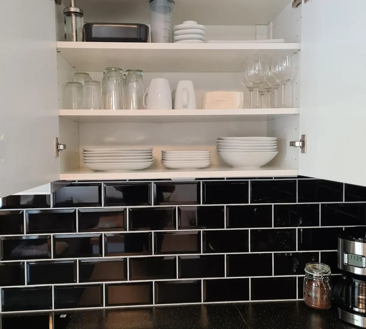 Studio Apartment, 1 Bedrom, High Standard, Right By Airport 卑爾根 0*,