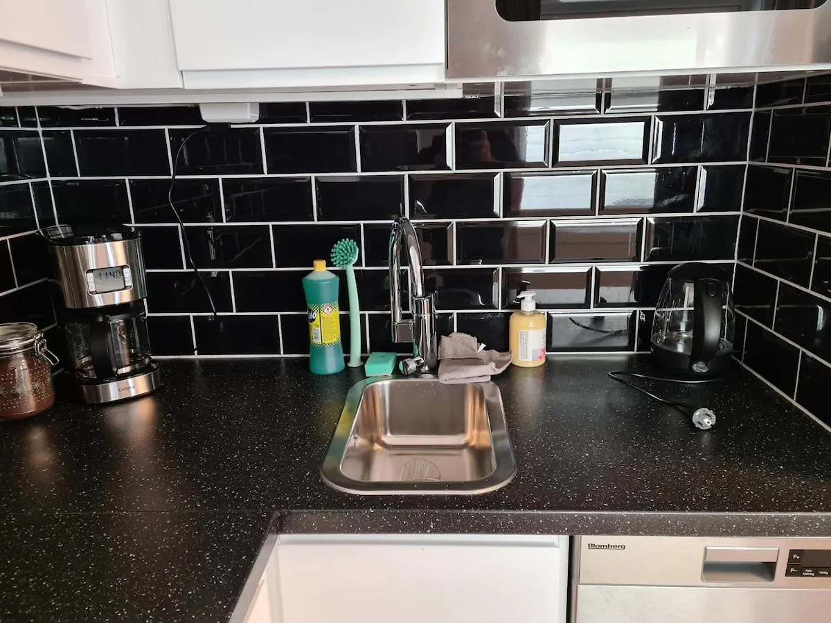 Studio Apartment, 1 Bedrom, High Standard, Right By Airport Bergen 0*,  Norvegia